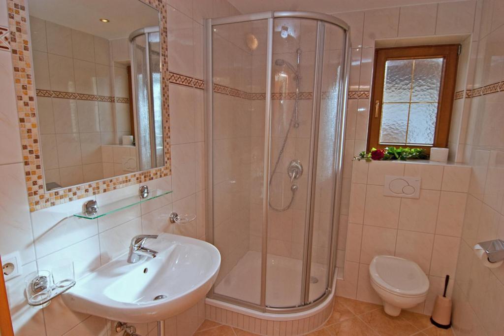 Walchenhof Hotel ไมย์อาโฮเฟิน ภายนอก รูปภาพ